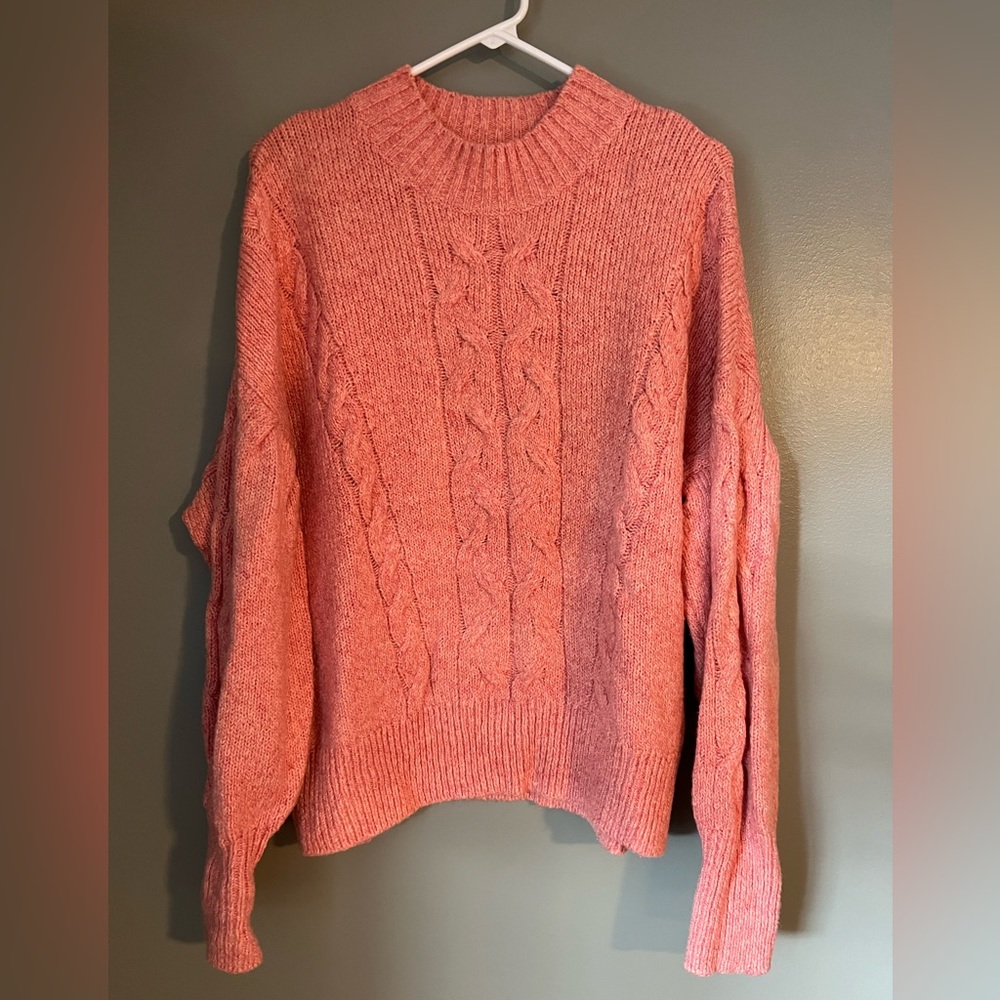 Old Navy Salmon Cable-knit Sweater - size (L)